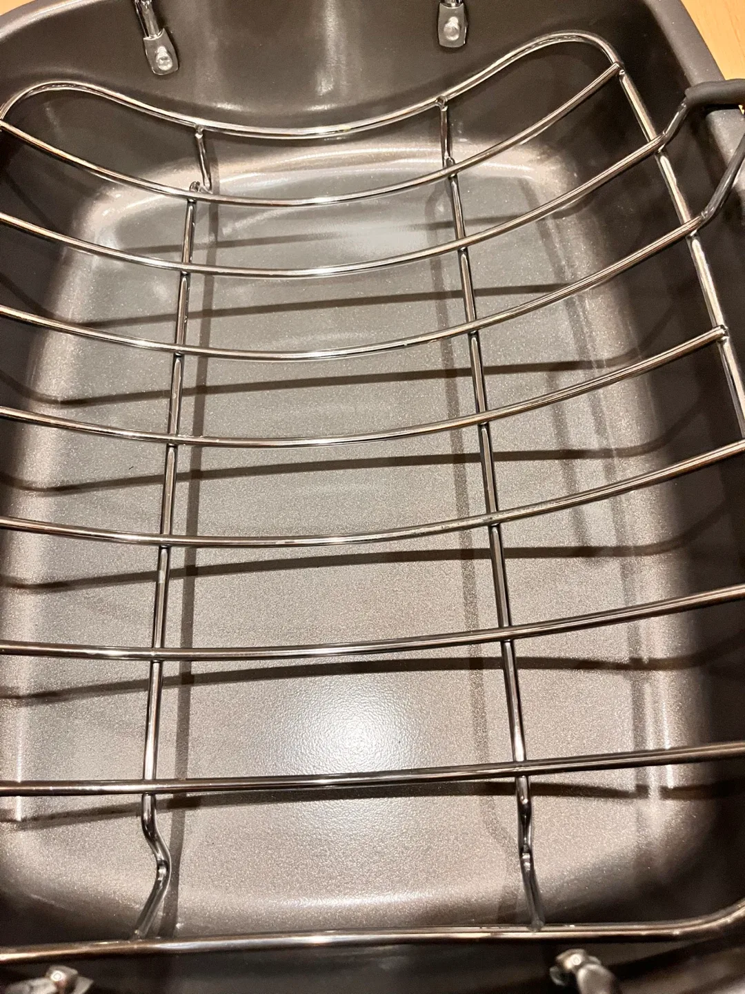 BN KitchenAid Roasting Pan with Rack image indicator(4)