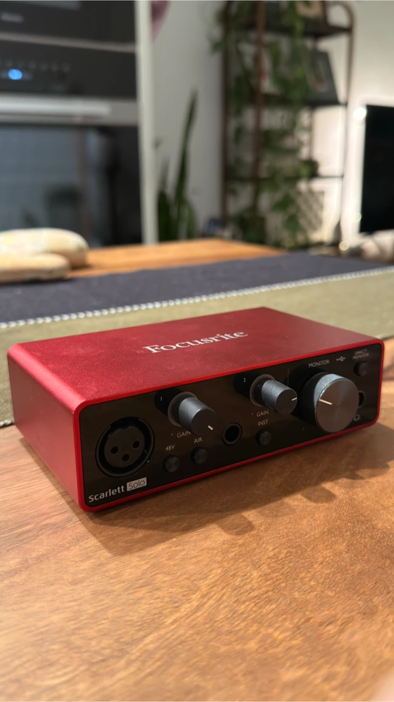 Focusrite Scarlett Solo Audio Interface (Gen 3)