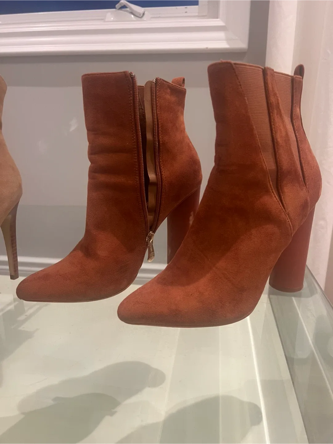 Assorted Women's Heels and Boots image indicator(2)