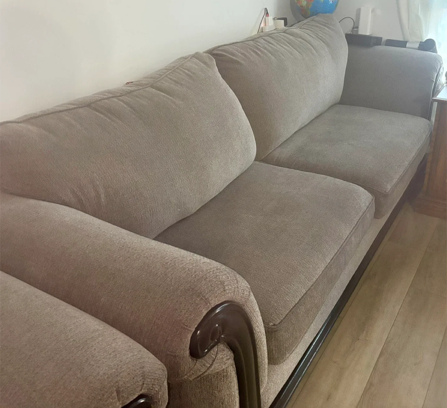 Selling three living room sofa sets in good used condition: image indicator(6)