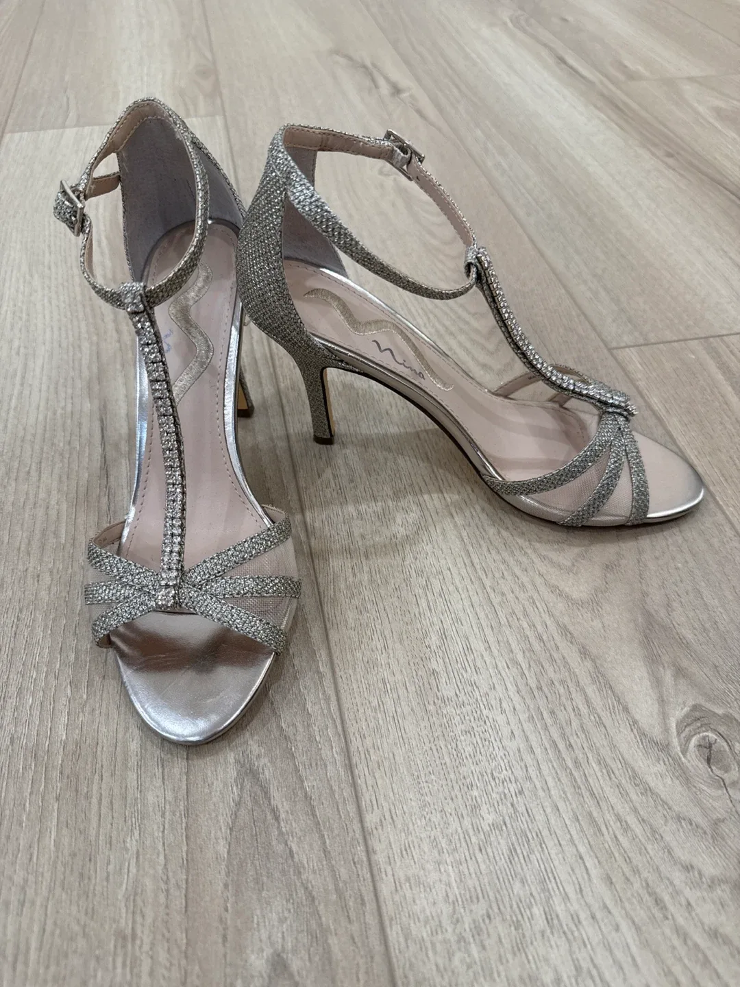 Nina Silver Dress Sandals (size 6) image indicator(2)