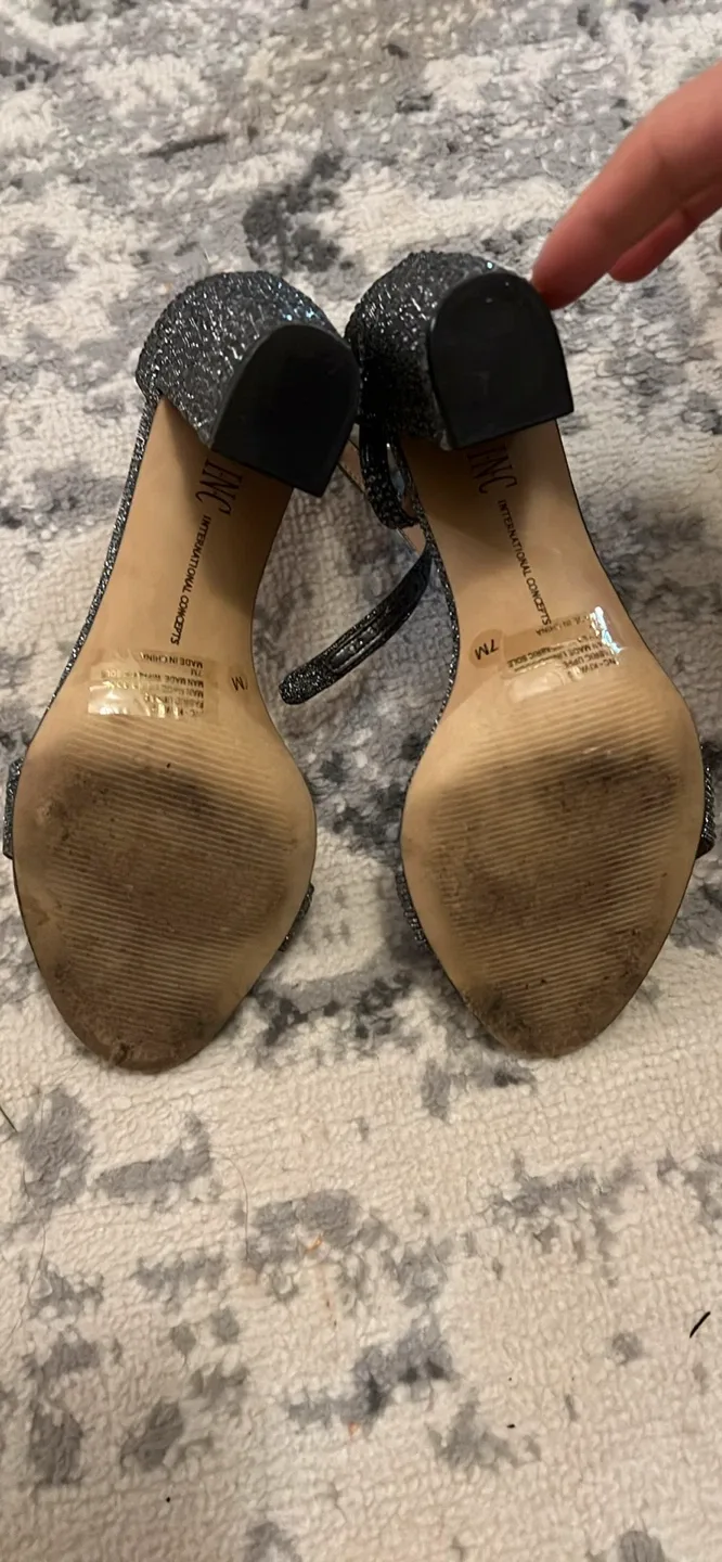 INC International Concepts Heels, Size 7M image indicator(4)