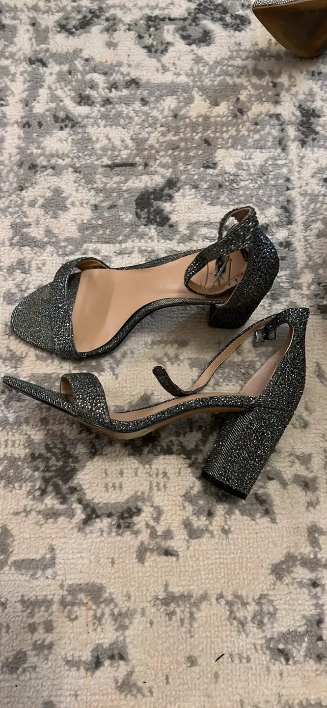 INC International Concepts Heels, Size 7M image indicator(3)