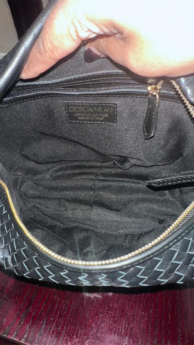 Giorgia Milani Black Leather Handbag image indicator(5)
