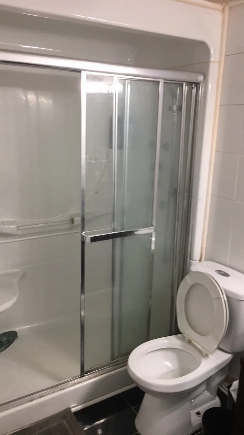 Room available for rent image indicator(7)