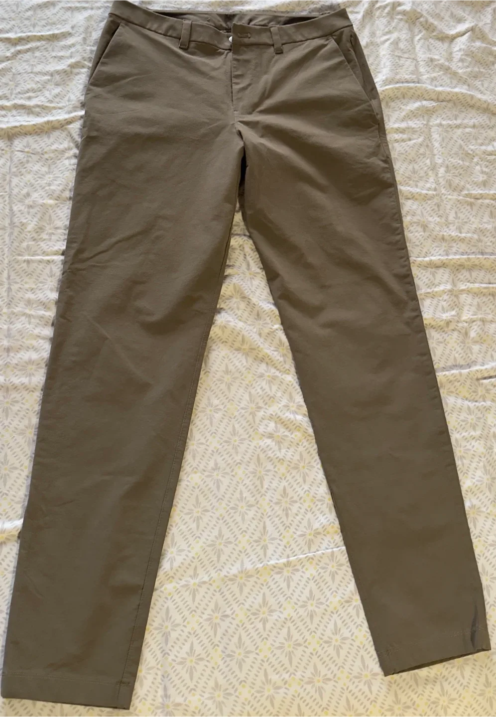 Lululemon Commission Classic-Fit Pant 30L image indicator(2)