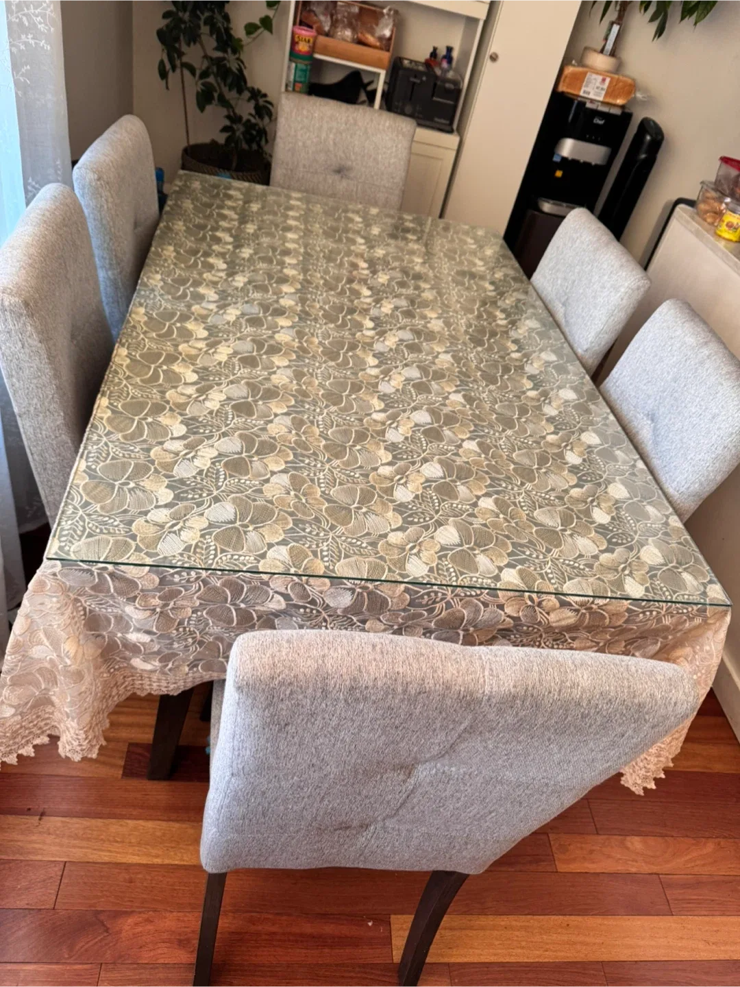 Dining Table with 6 Chairs