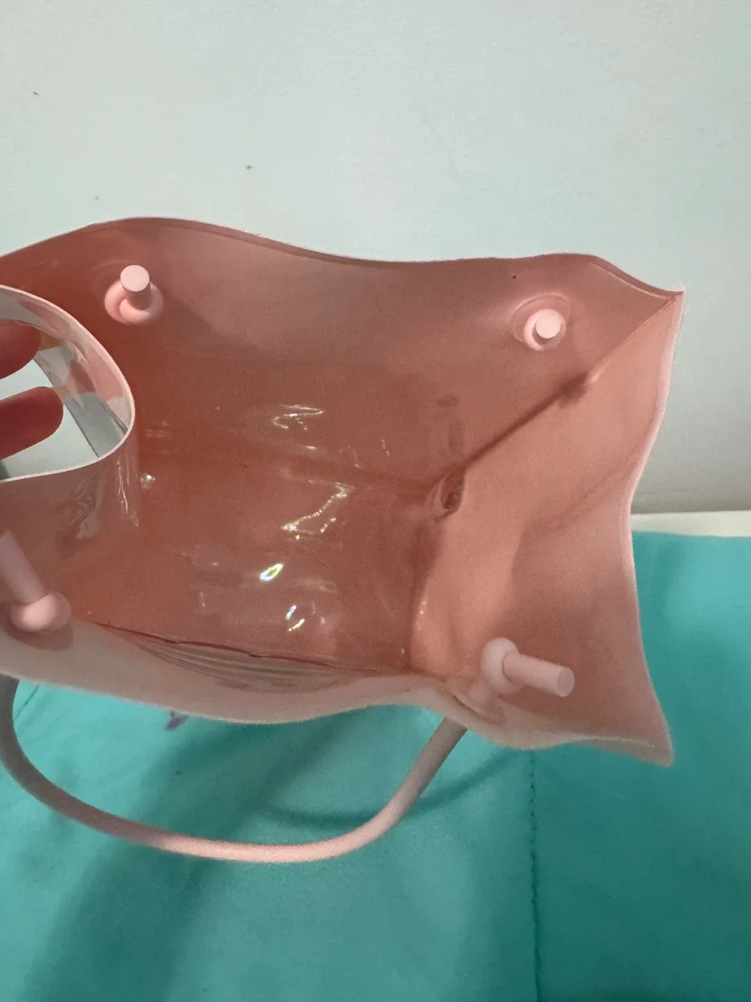 Bath & Body Works Gift Bag image indicator(2)