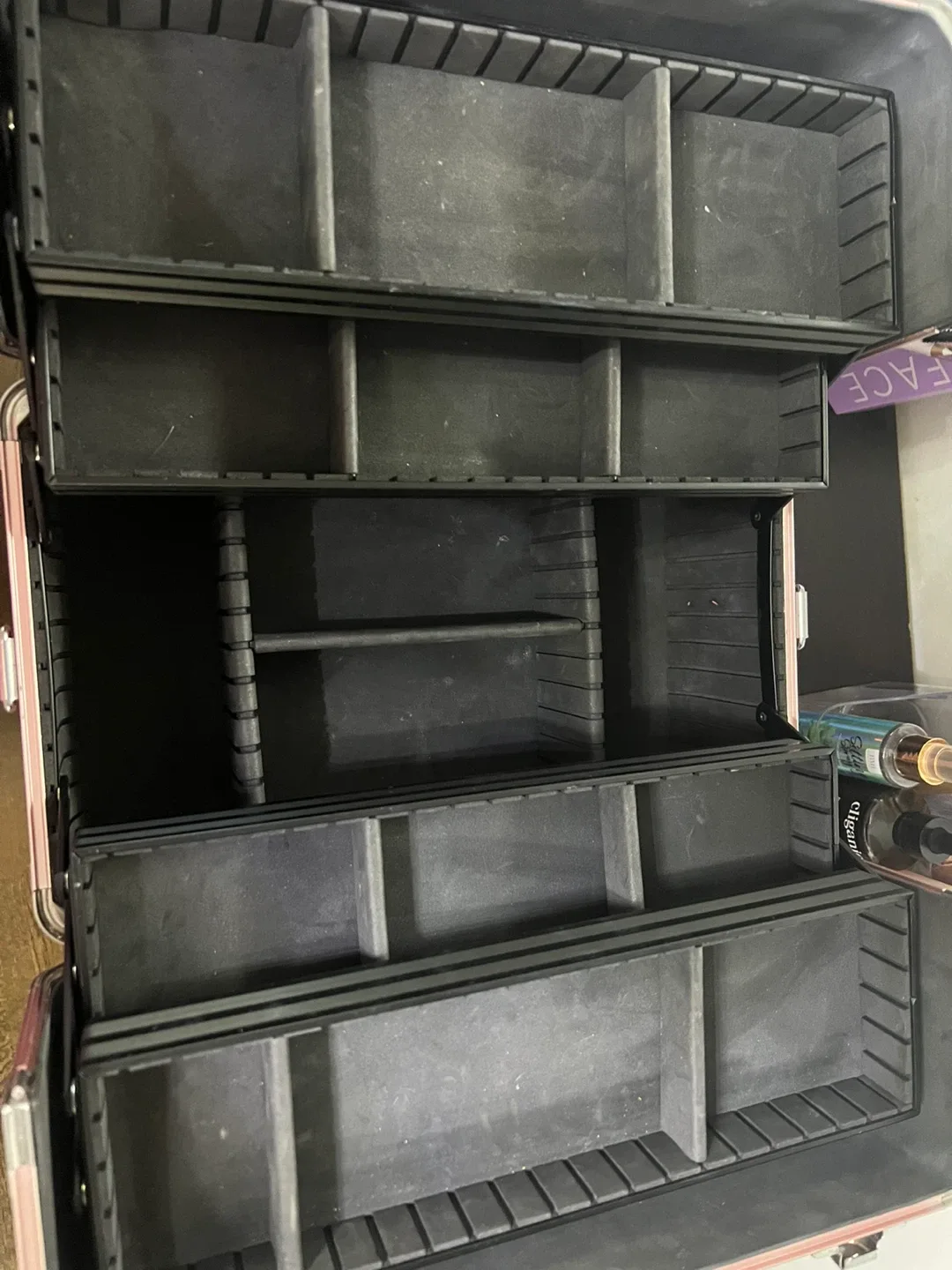 Sephora Pink Makeup Organizer Case image indicator(4)