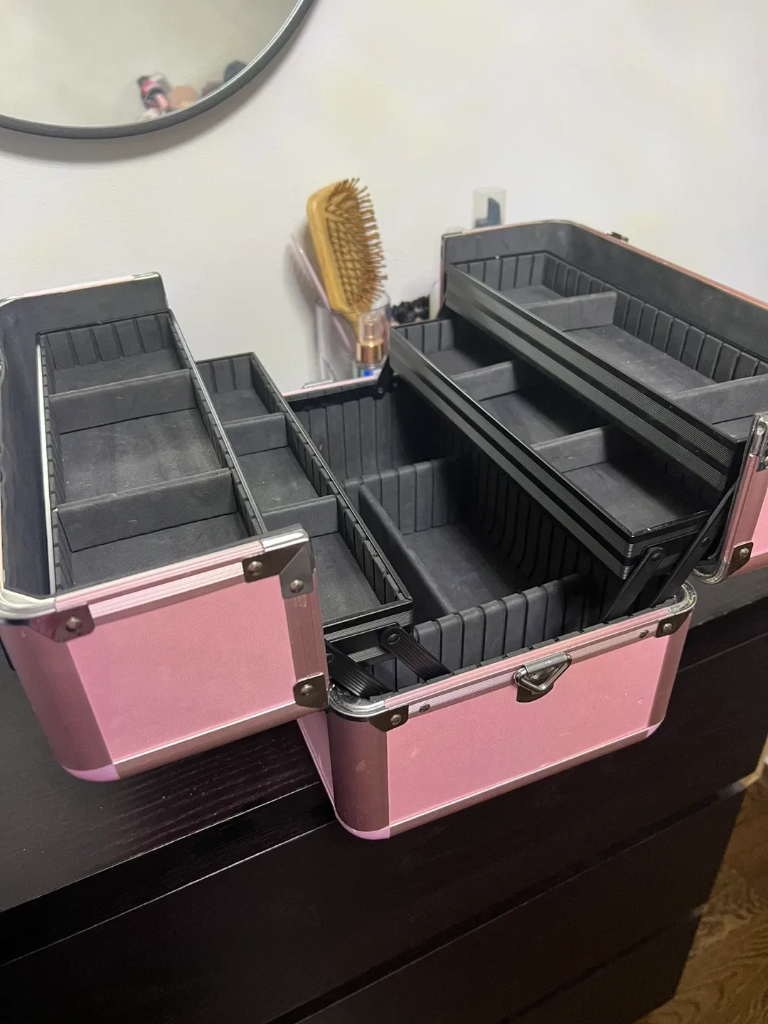 Sephora Pink Makeup Organizer Case image indicator(3)