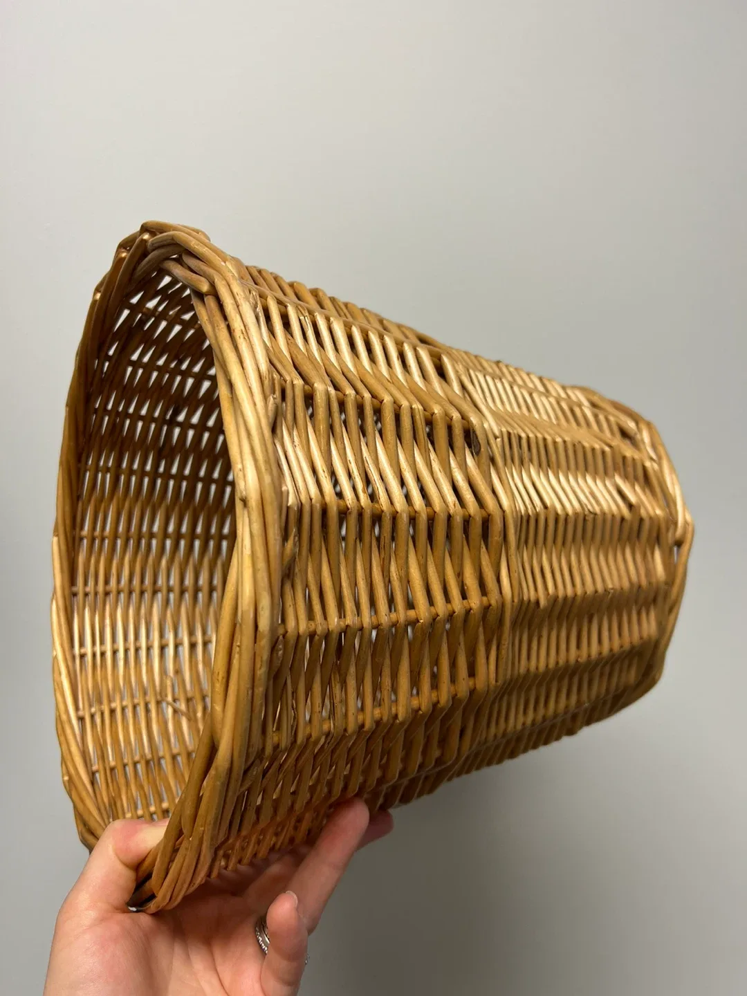 Wicker Basket image indicator(2)
