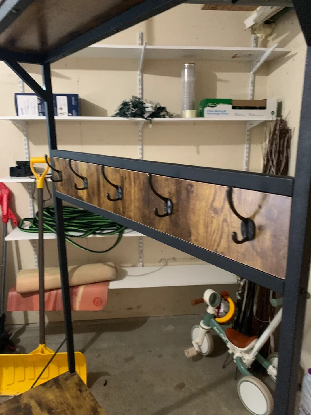 Hall Tree with Bench, Coat Rack and Upper Shelf image indicator(2)