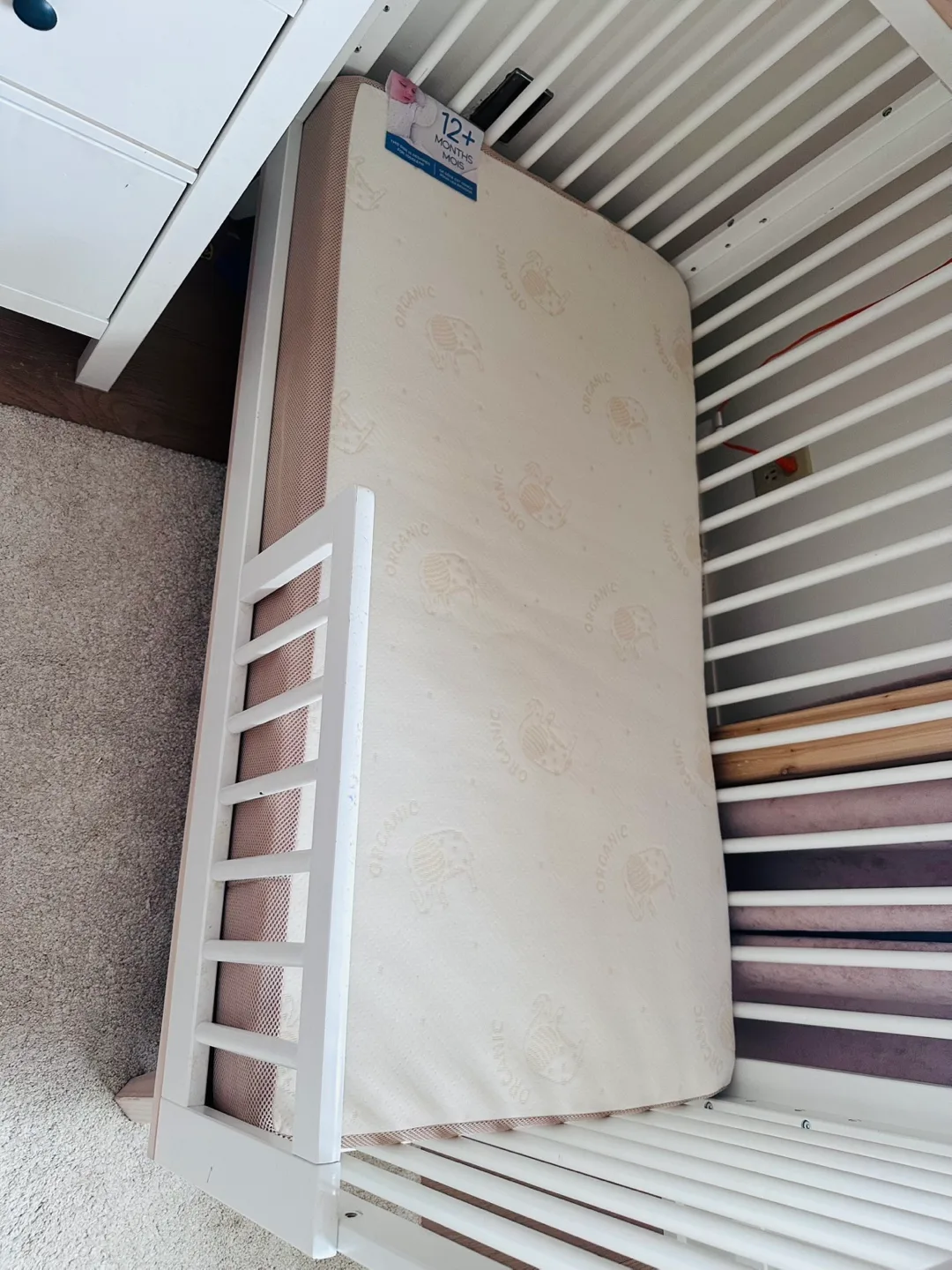 Babyletto 3-in-1 scoot White Baby Crib/ toddler bed image indicator(3)