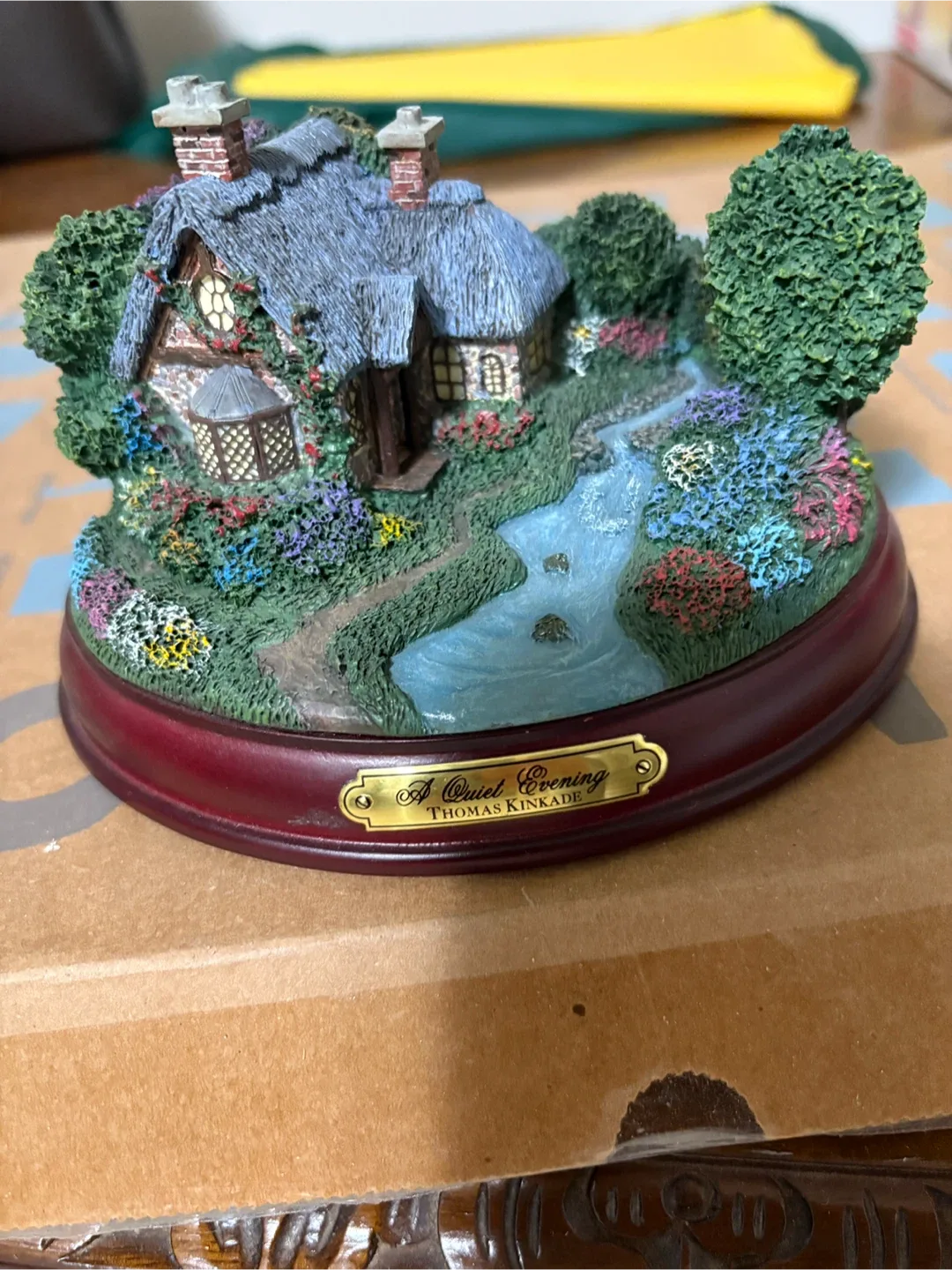 Thomas Kinkade Hawthorne Village "A Quiet Evening" image indicator(3)