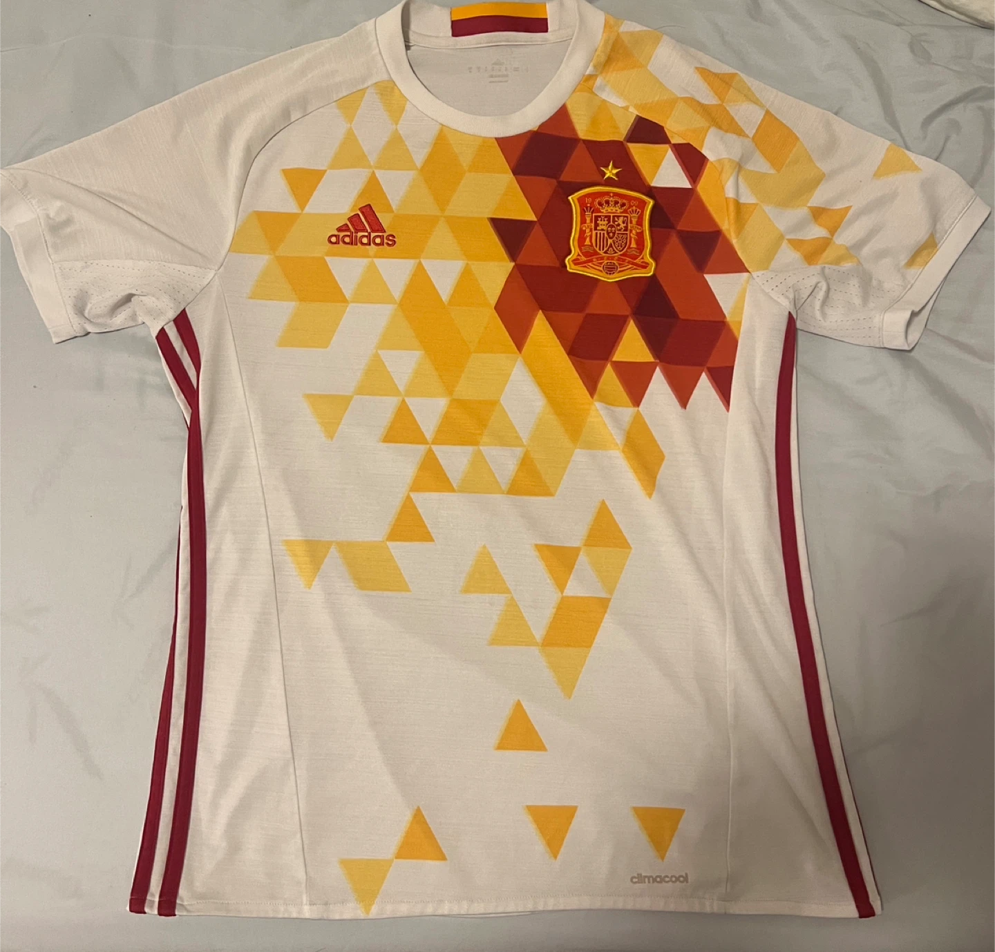 Adidas Spain 2016-17 Soccer Jersey - M Size