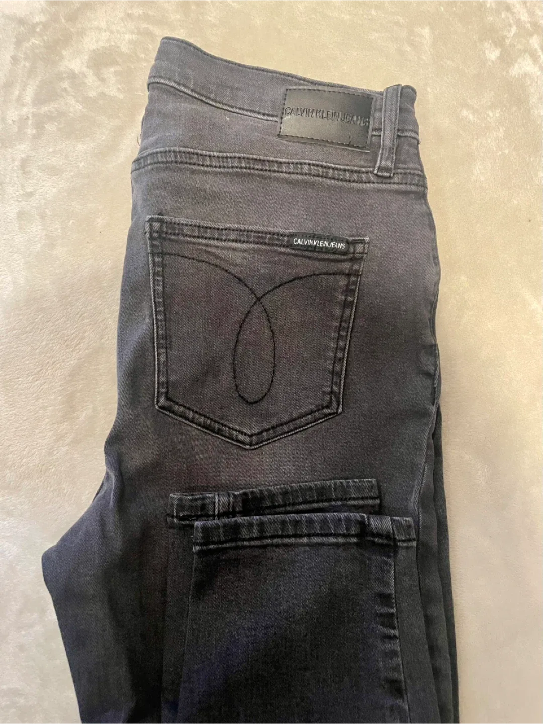 Calvin Klein Jeans - washout gray