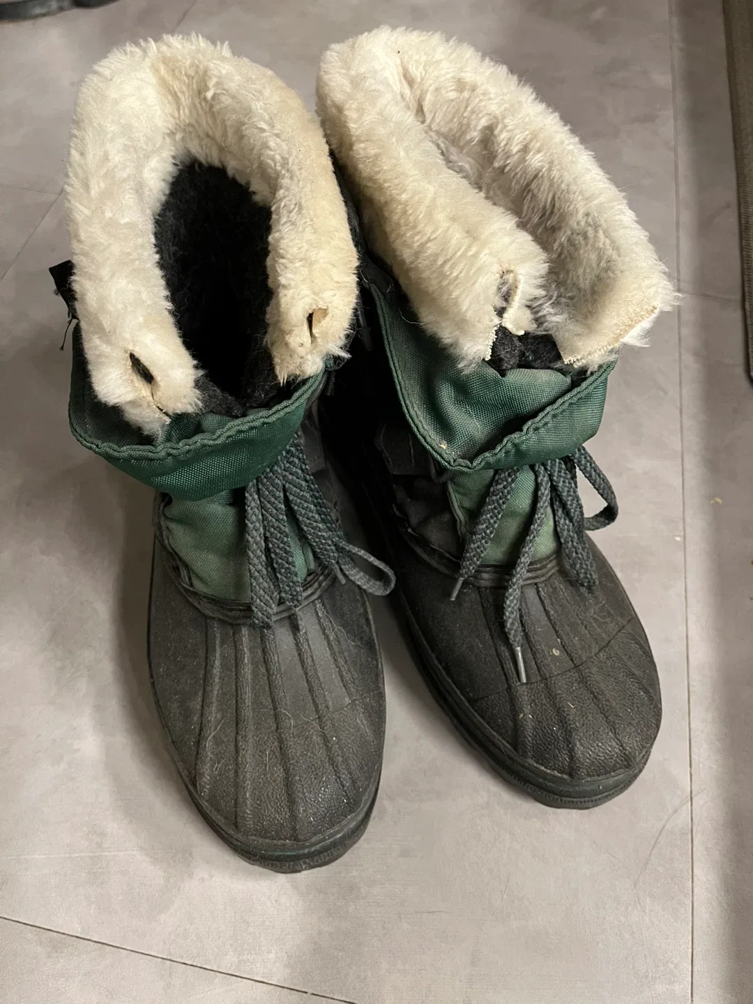 Trail Master Boots Size 6