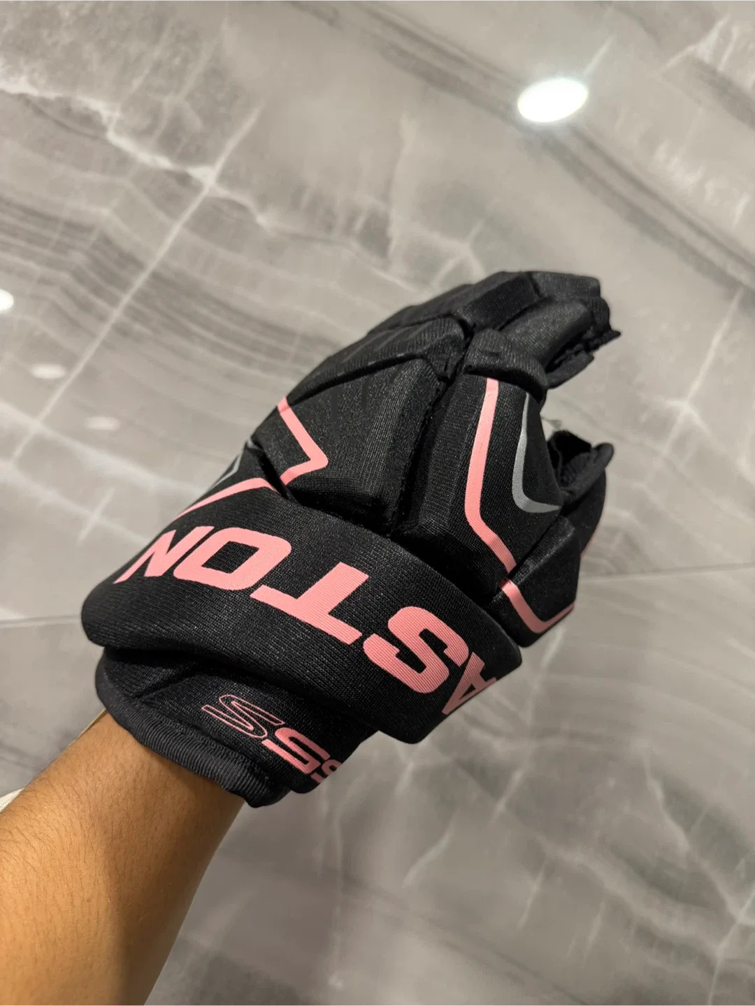 Easton Stealth Hockey Gloves - Junior L/G image indicator(6)