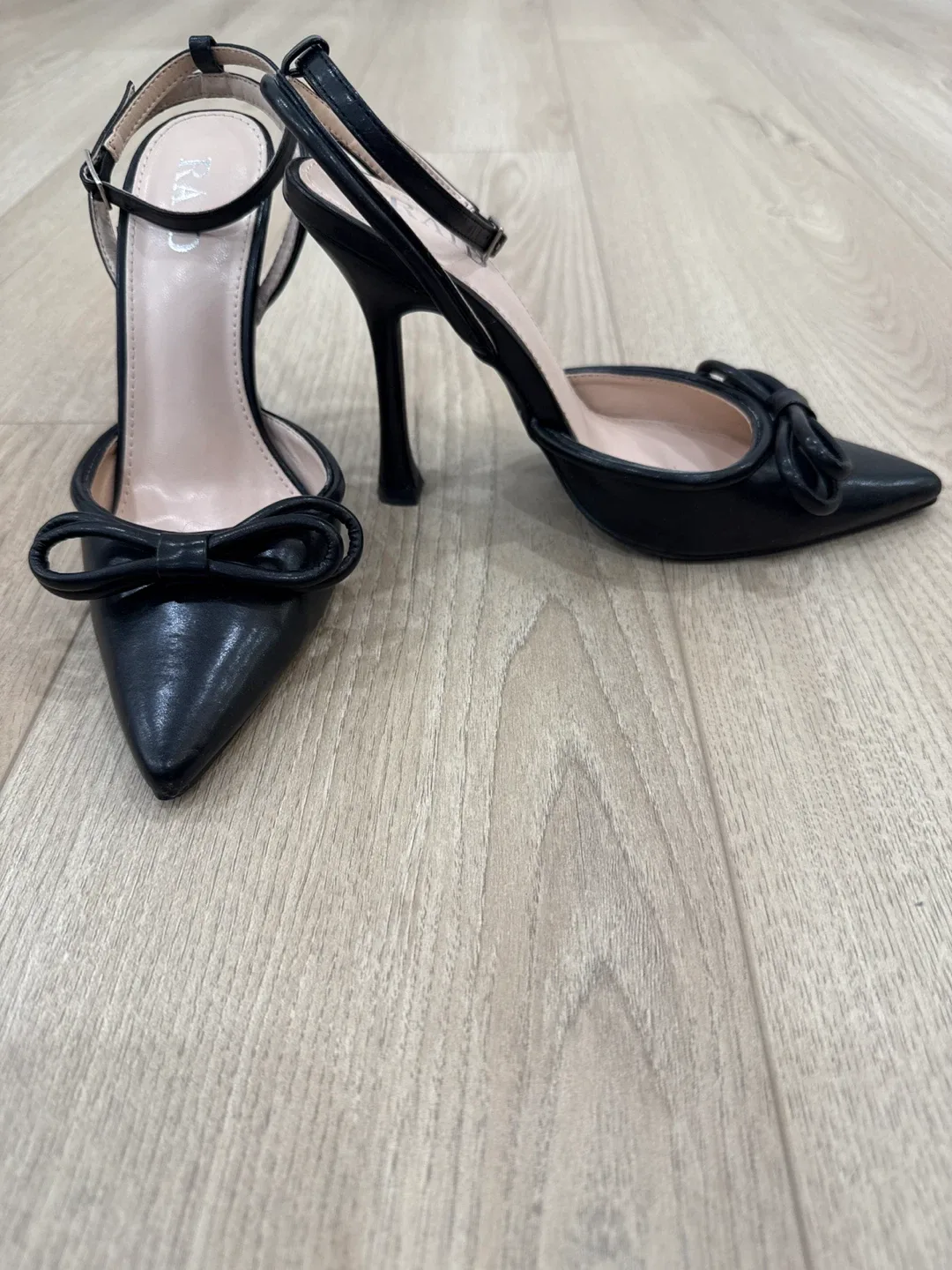 RAID Imogen Black Heels - Size 37 image indicator(2)