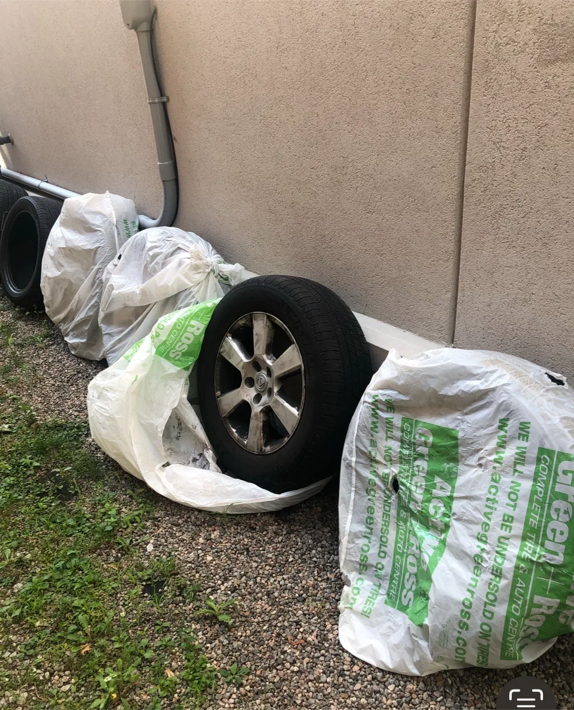 Winter Tires and Rims 225/65R17 102T Green Tire