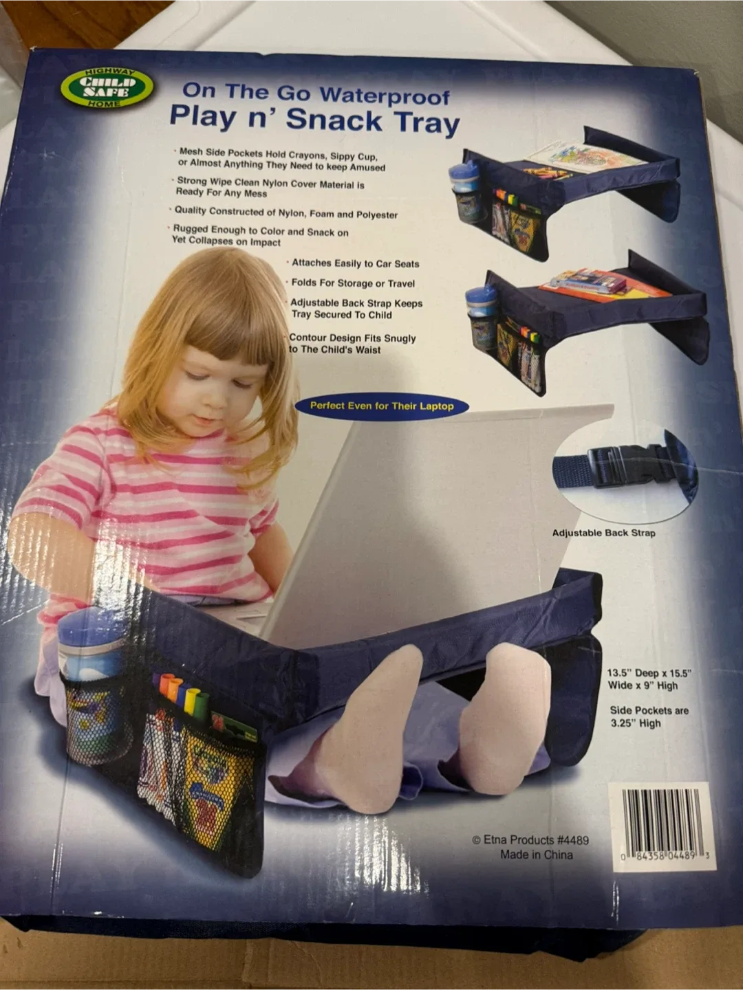 On The Go Waterproof Play n' Snack Tray image indicator(2)