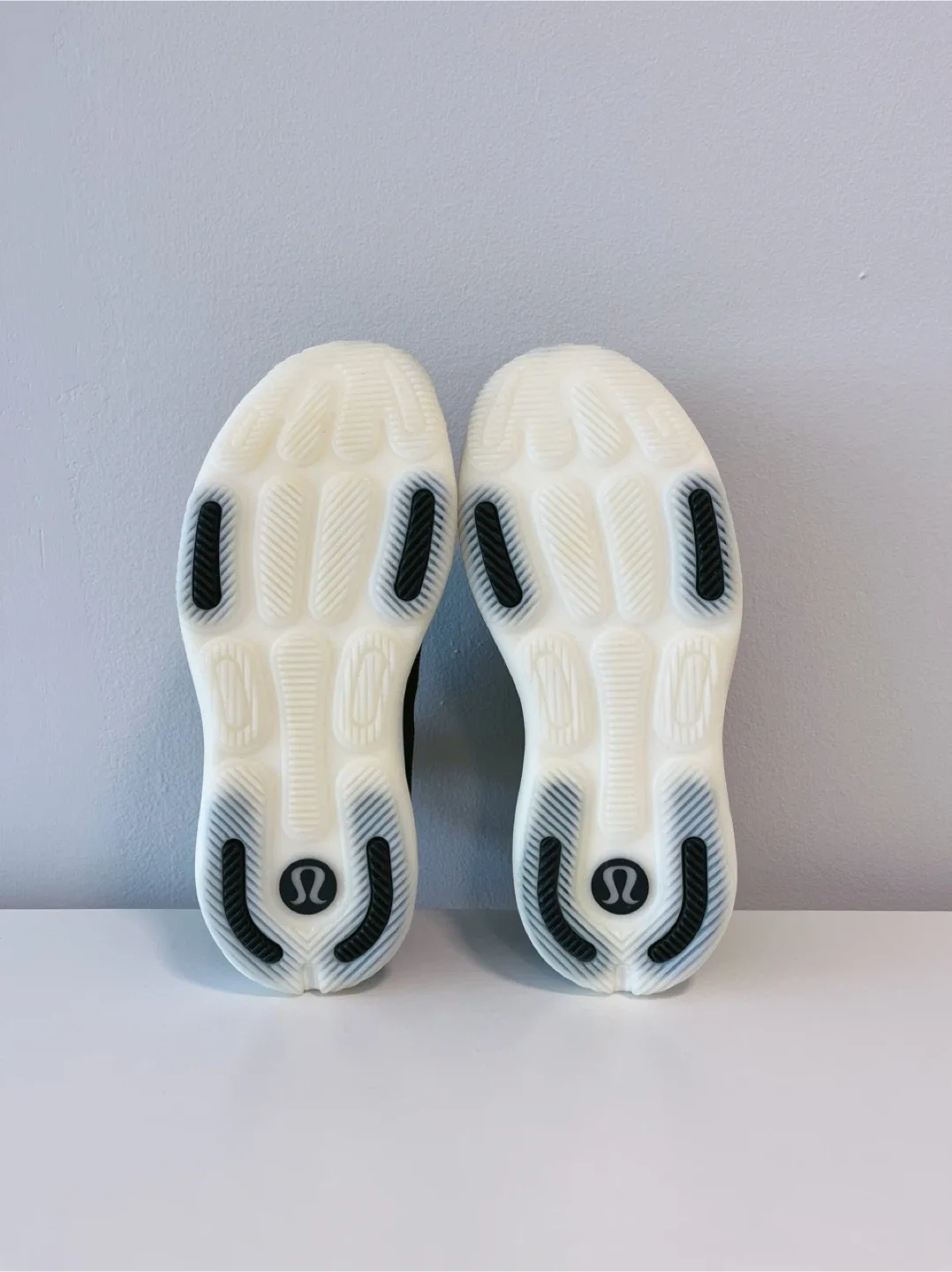 Brand New Lululemon Shoes - Women’s US 5.5 image indicator(4)