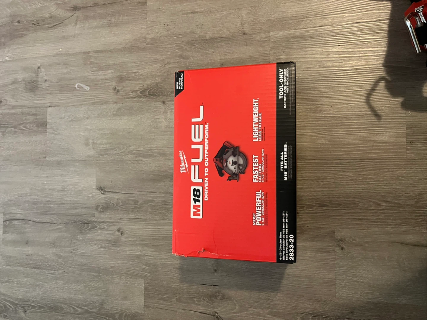 Milwaukee M18 FUEL Circular Saw 6 1/2 2833-20 - New - photo 3
