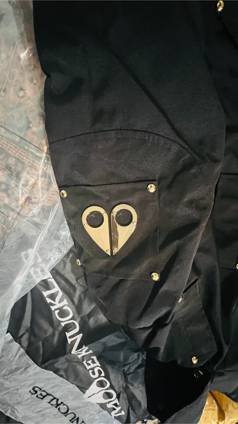 Moose Knuckles Black Bomber Jacket - Size S image indicator(5)