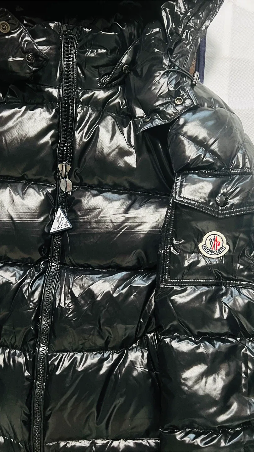 Moncler Black Jacket image indicator(2)