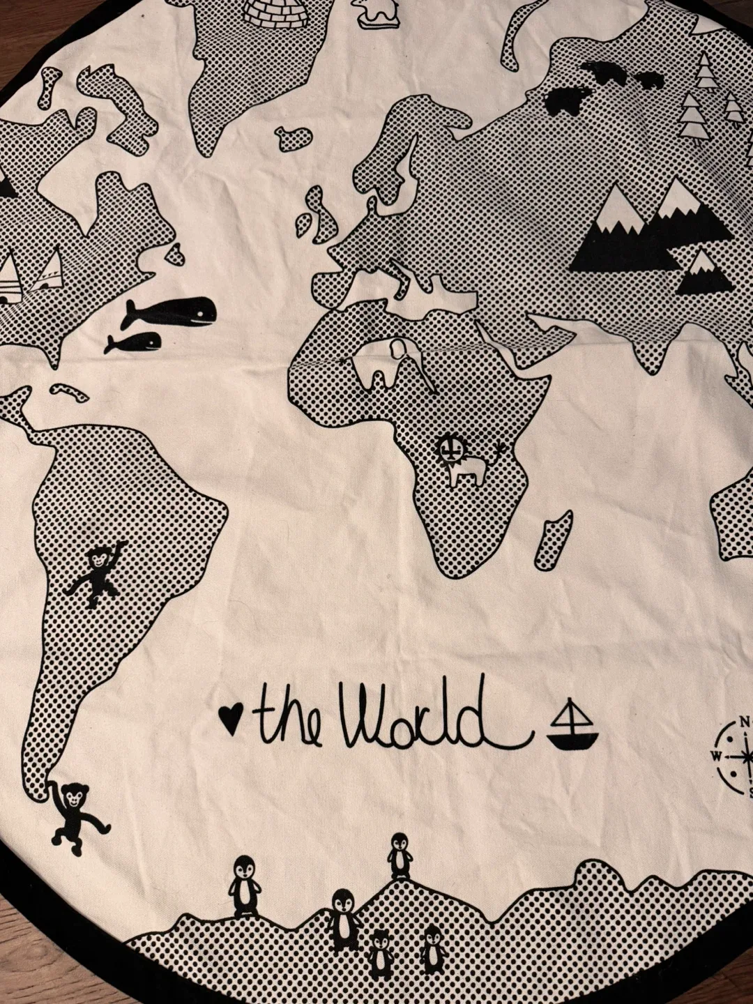 Large Adventure World Map Rug image indicator(2)