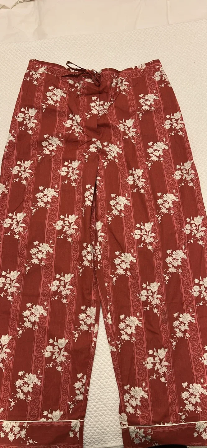 Floral Pajama Set - Size L image indicator(3)