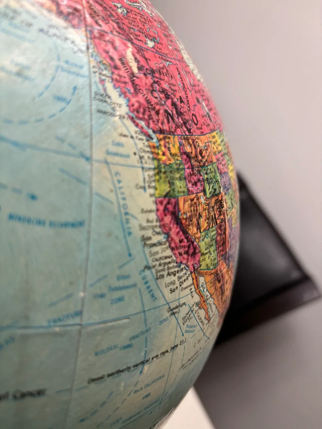 Maclean's 12 Inch Diameter Globe image indicator(6)