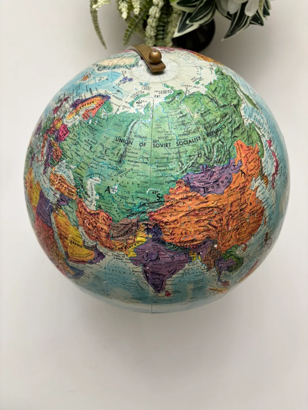 Maclean's 12 Inch Diameter Globe image indicator(5)