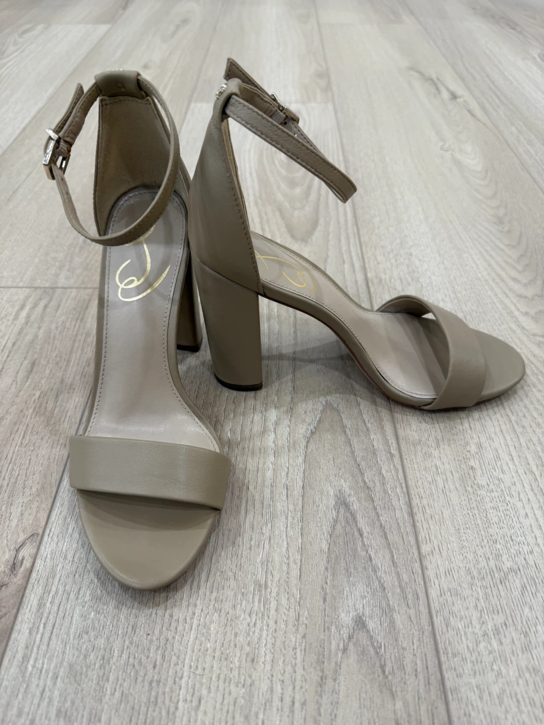 Sam Edelman Yaro Beige Leather Heels - Size 6 - photo 2