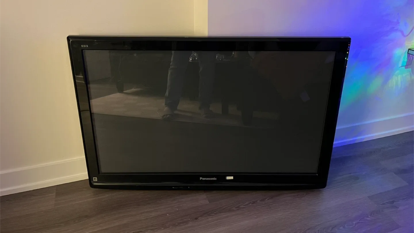 Panasonic Viera (TC-P42C1) 42" Plasma HDTV