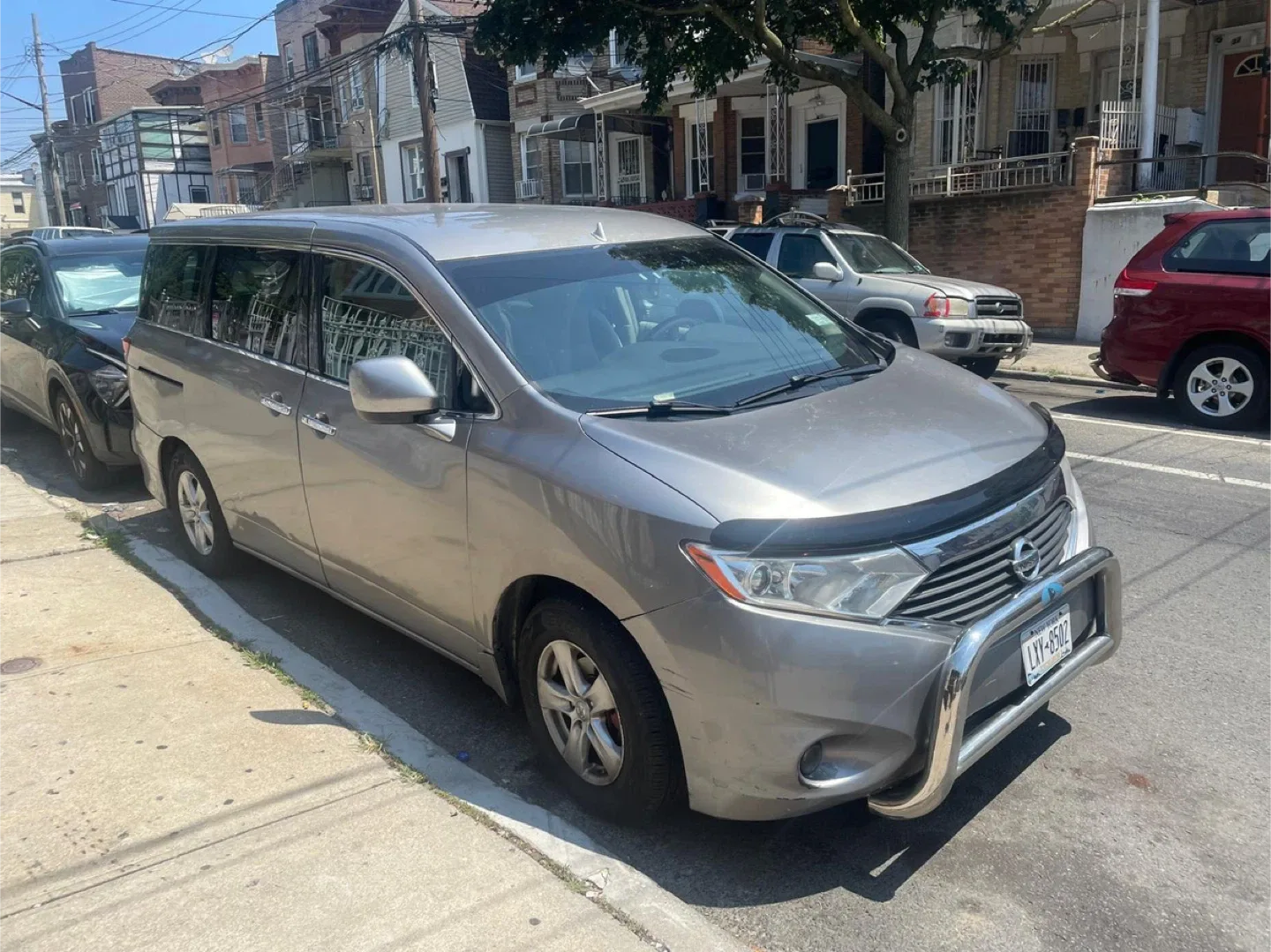Nissan Quest Minivan
