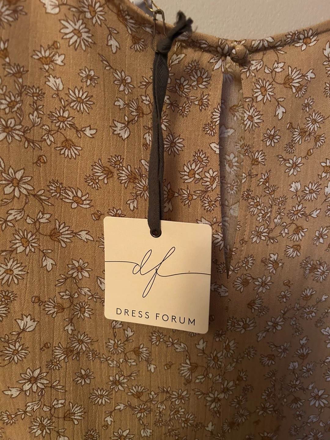 Brand new Dress Forum Floral Print Long Sleeve Top - photo 3