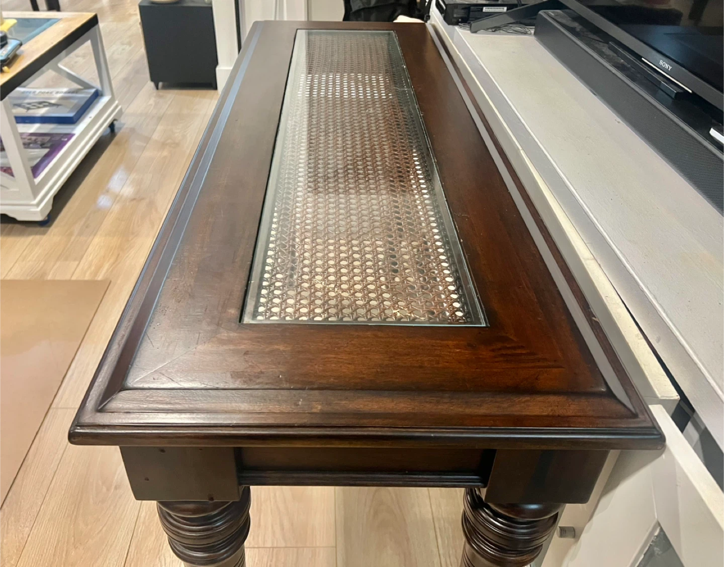 Foyer or hallway table with wicker and glass top - photo 2