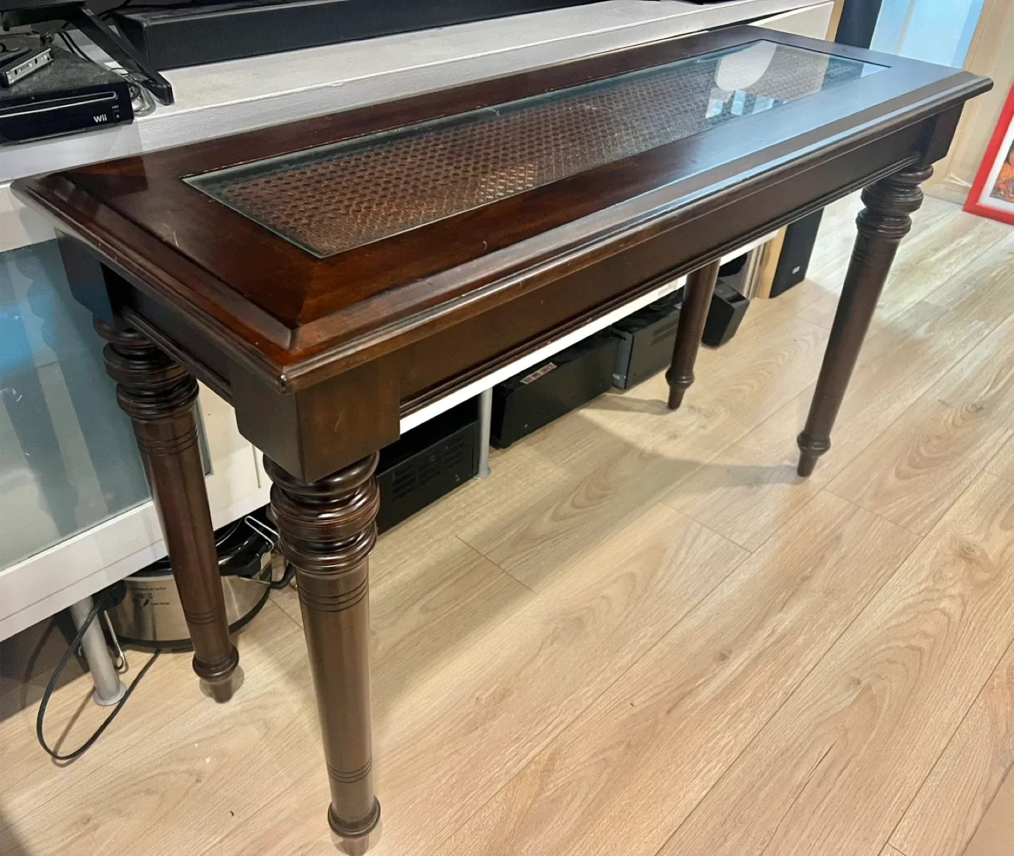 Foyer or hallway table with wicker and glass top image indicator(3)