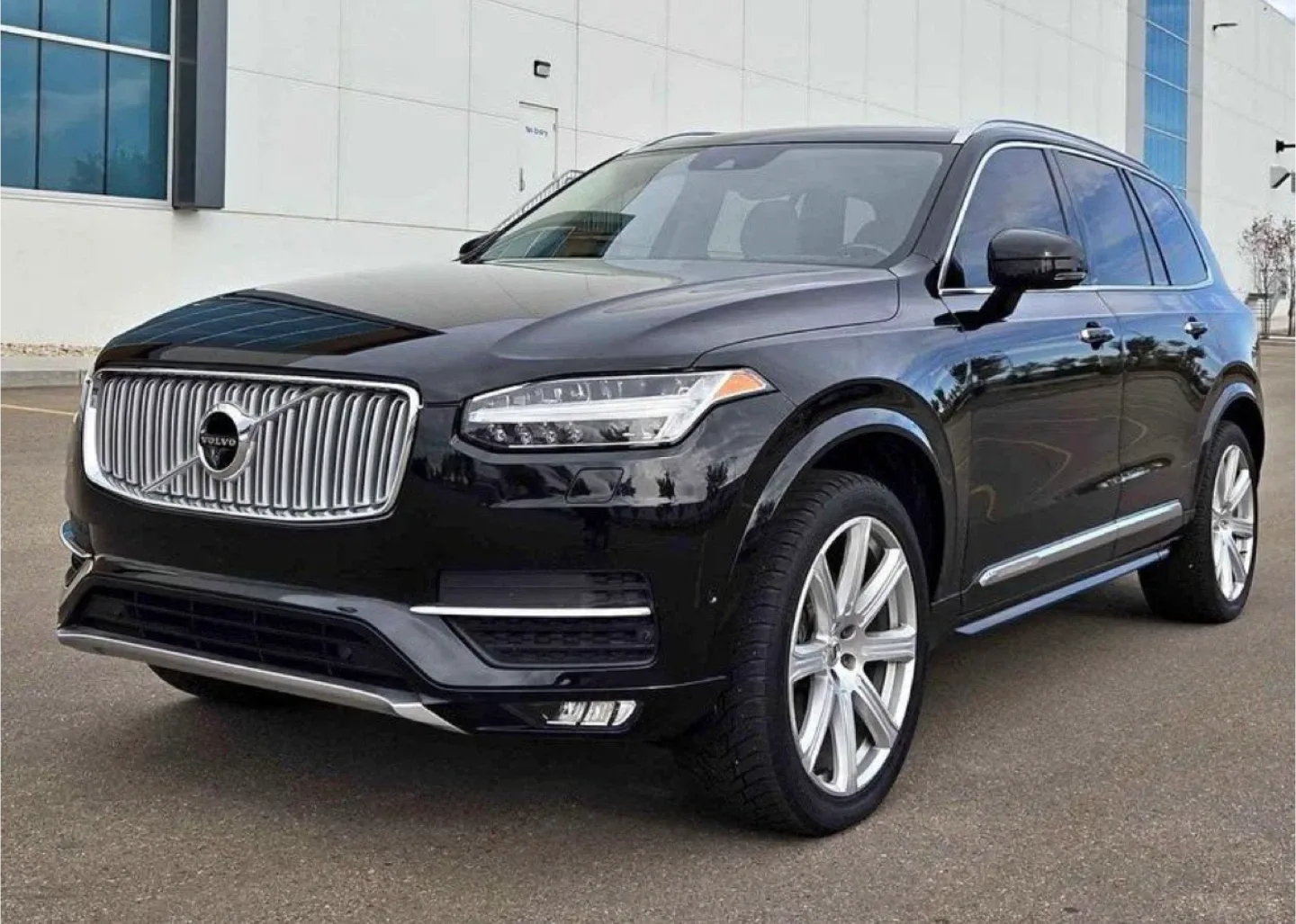 2016 Volvo XC90 Black SUV