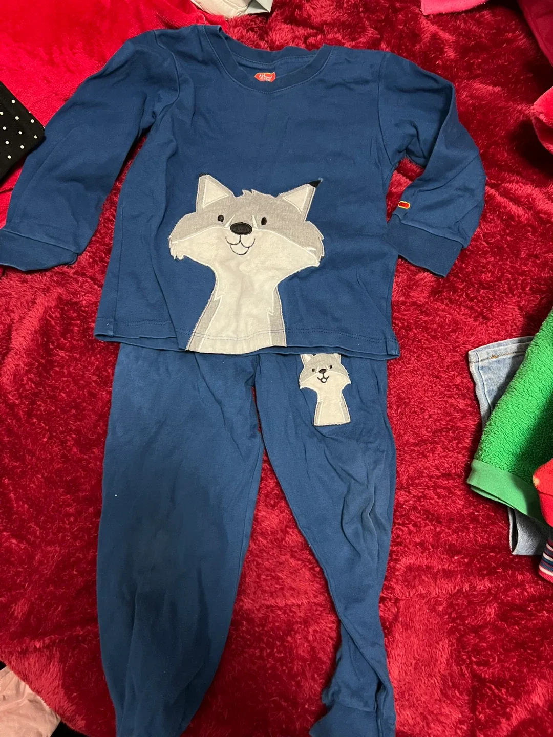 Kids Pajama Set - Blue Wolf, Red Reindeer, Pink Bunny image indicator(2)