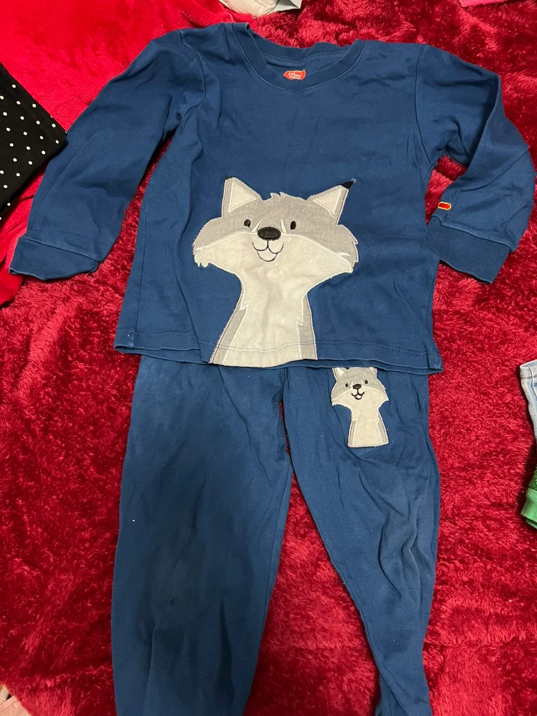 Kids Pajama Set - Blue Wolf, Red Reindeer, Pink Bunny image indicator(3)