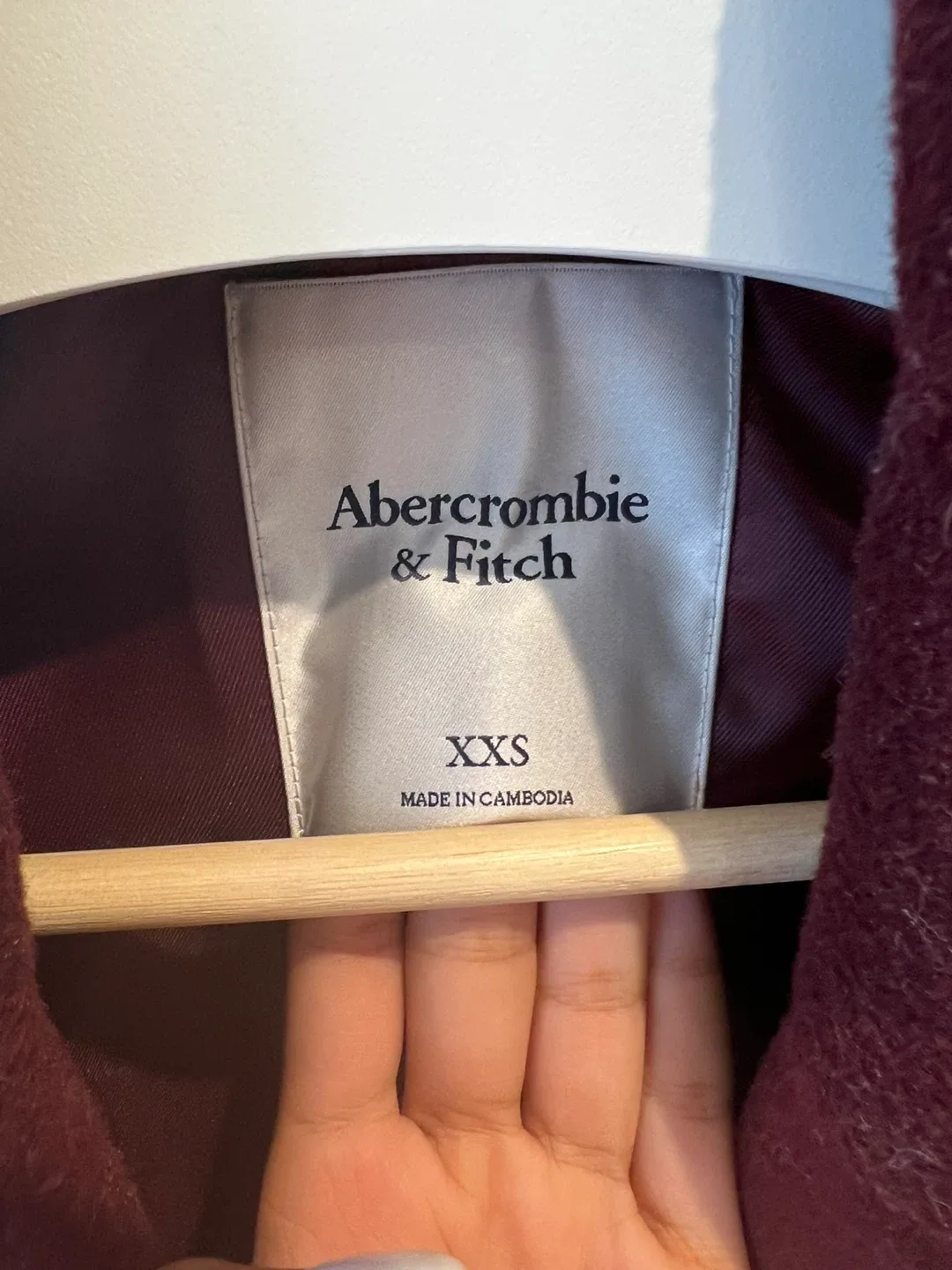 Abercrombie & Fitch XXS Burgundy 57% Wool Coat image indicator(2)