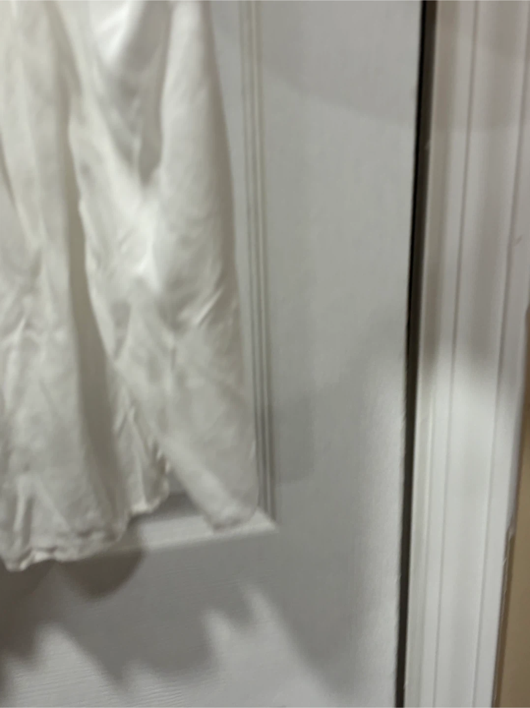 Chelsea & Theodore White Embroidered Blouse - Size M - photo 4