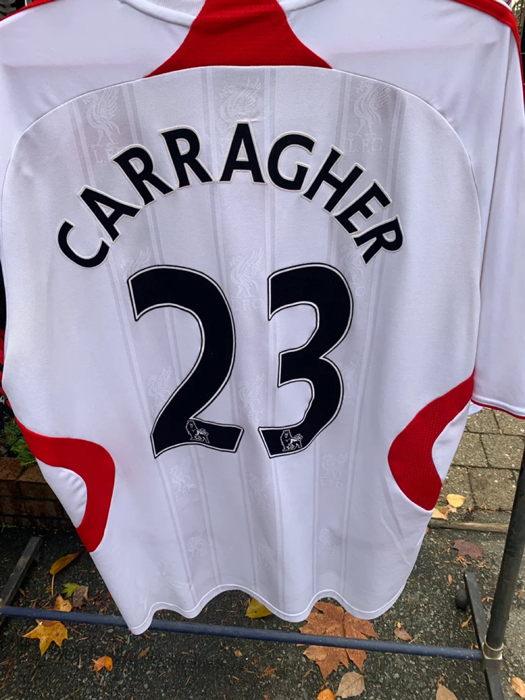 Adidas Liverpool Soccer Jersey image indicator(2)