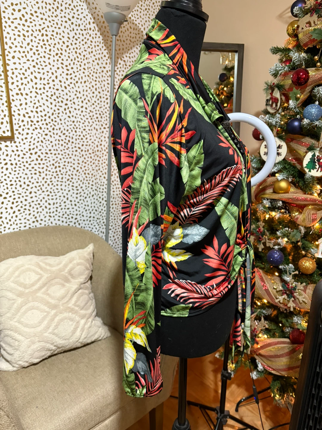 SKY plus Tropical Print Tie Front Top - 2X - photo 2