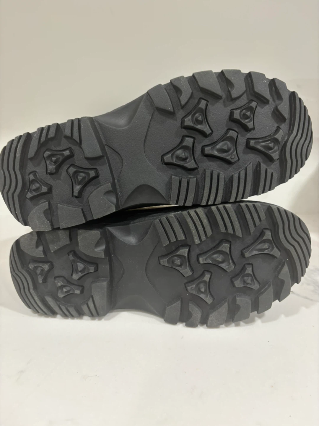 Size 8 Ice Fields Women's Winter Boots, - photo 3