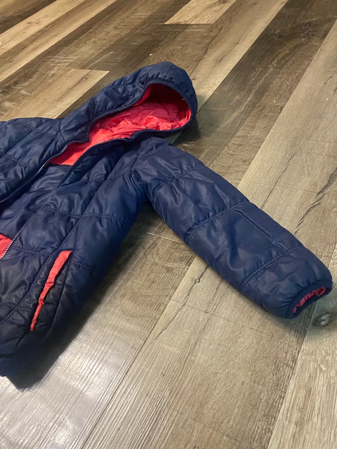 Esprit reversible kids winter jacket 5-6 yrs old image indicator(8)