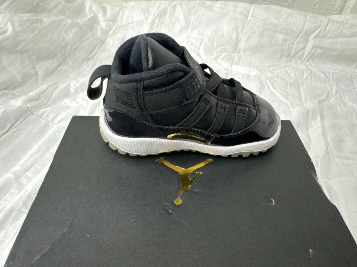 Jordan 11 Retro BT Size 6C image indicator(4)