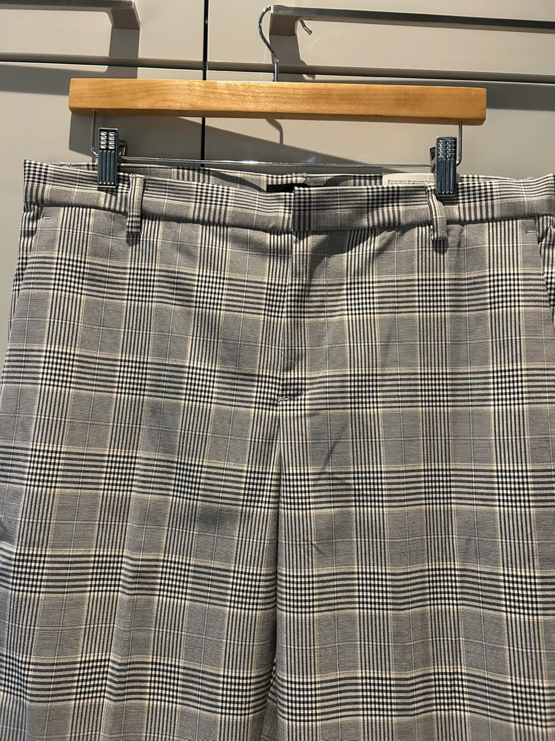 H&M Slim Fit Plaid Pants - Size 32 - photo 4
